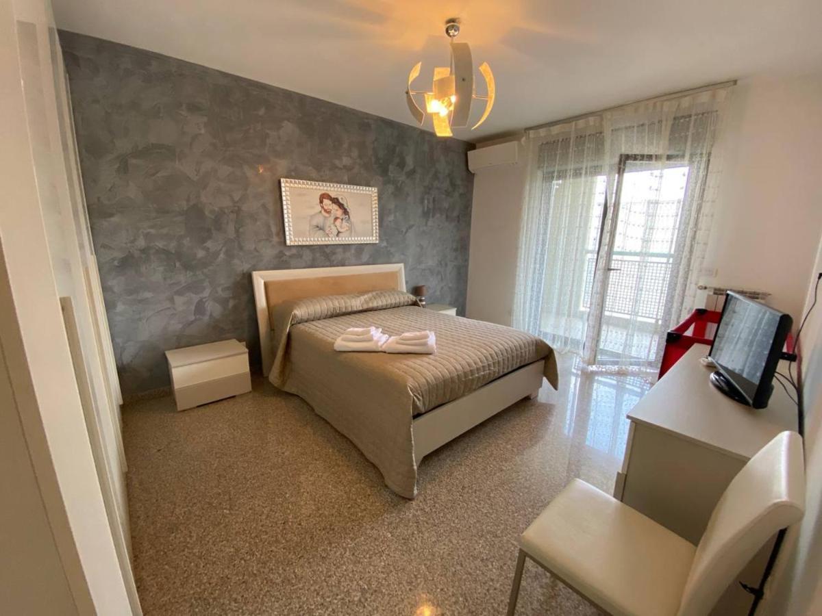 Fronte Mare By Apulia Accommodation バーリ エクステリア 写真